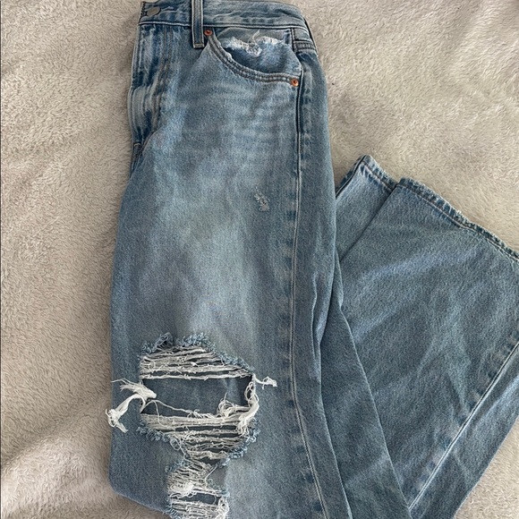 Levi’s Ribcage Wide Leg Jeans - Picture 4 of 6